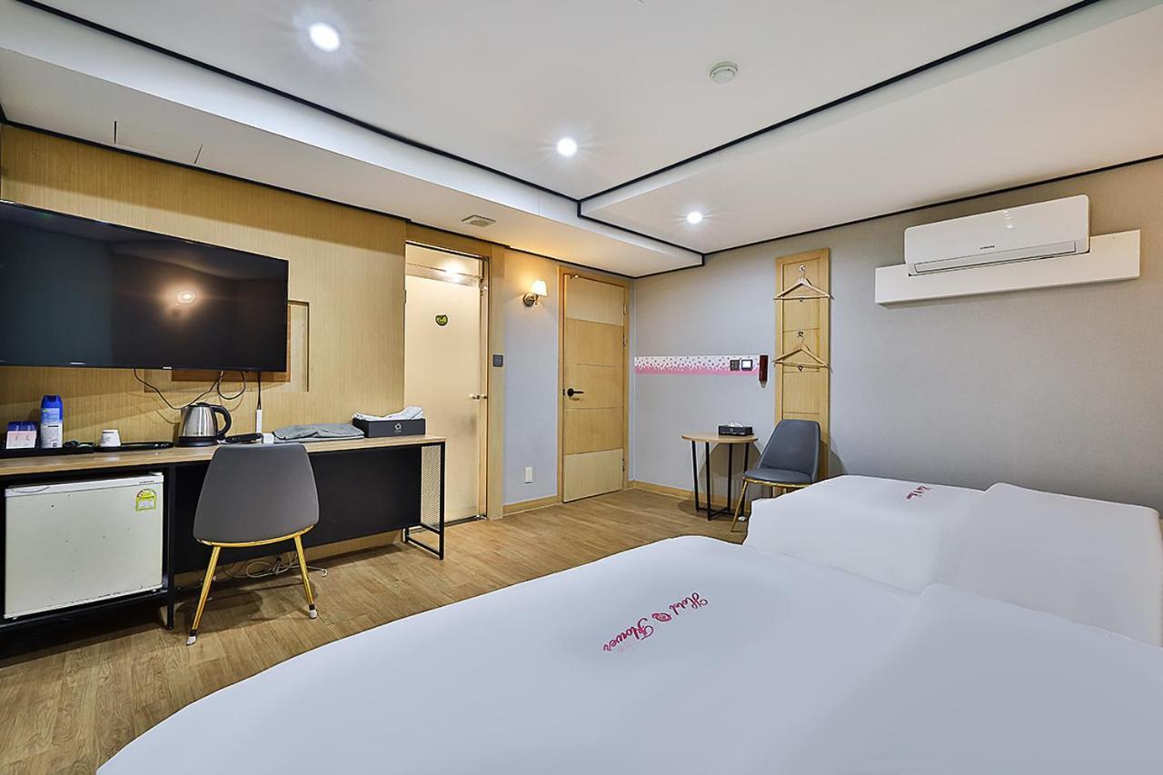Flower Hotel Seul Zewnętrze zdjęcie