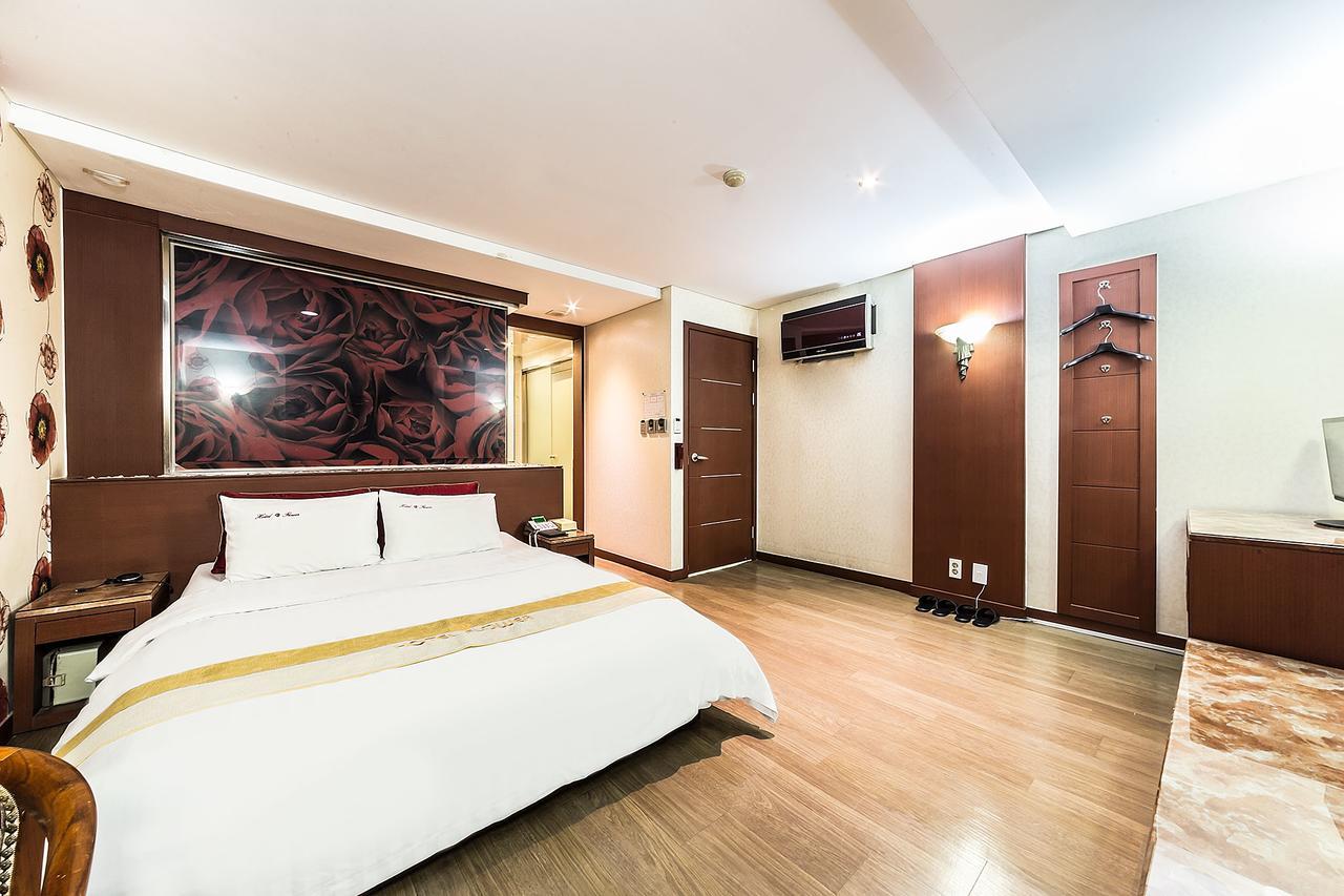 Flower Hotel Seul Zewnętrze zdjęcie