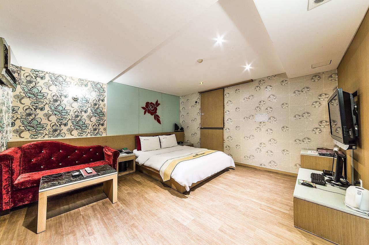 Flower Hotel Seul Zewnętrze zdjęcie