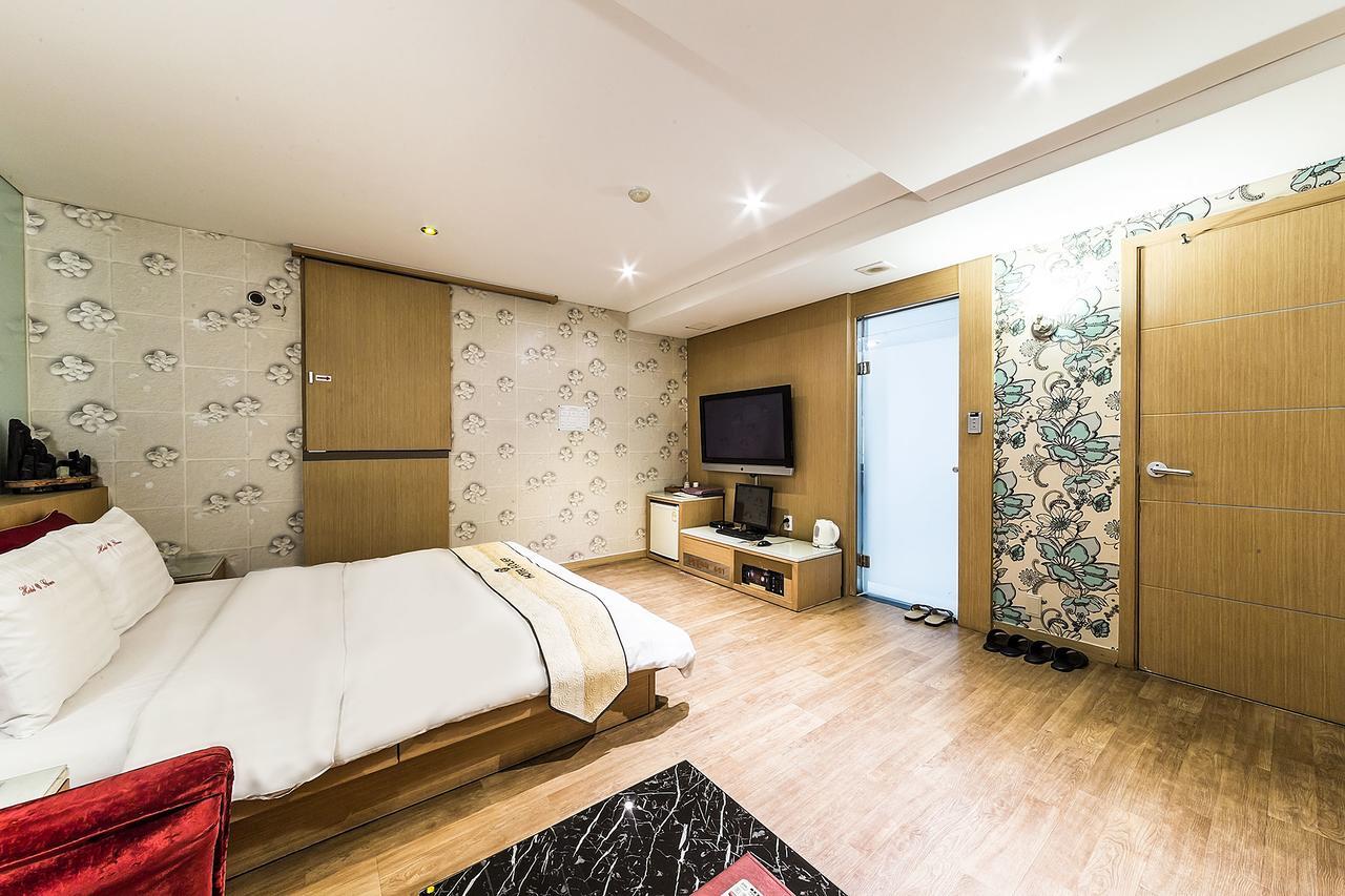 Flower Hotel Seul Zewnętrze zdjęcie