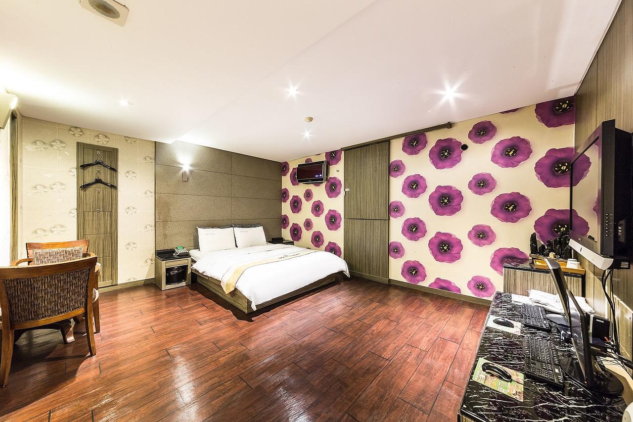Flower Hotel Seul Zewnętrze zdjęcie